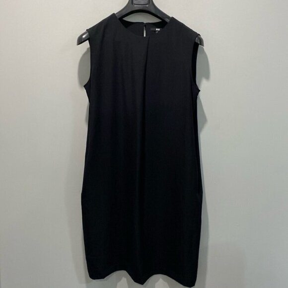 Dresses & Skirts - Classic Sleeveless Black Sheath Dress